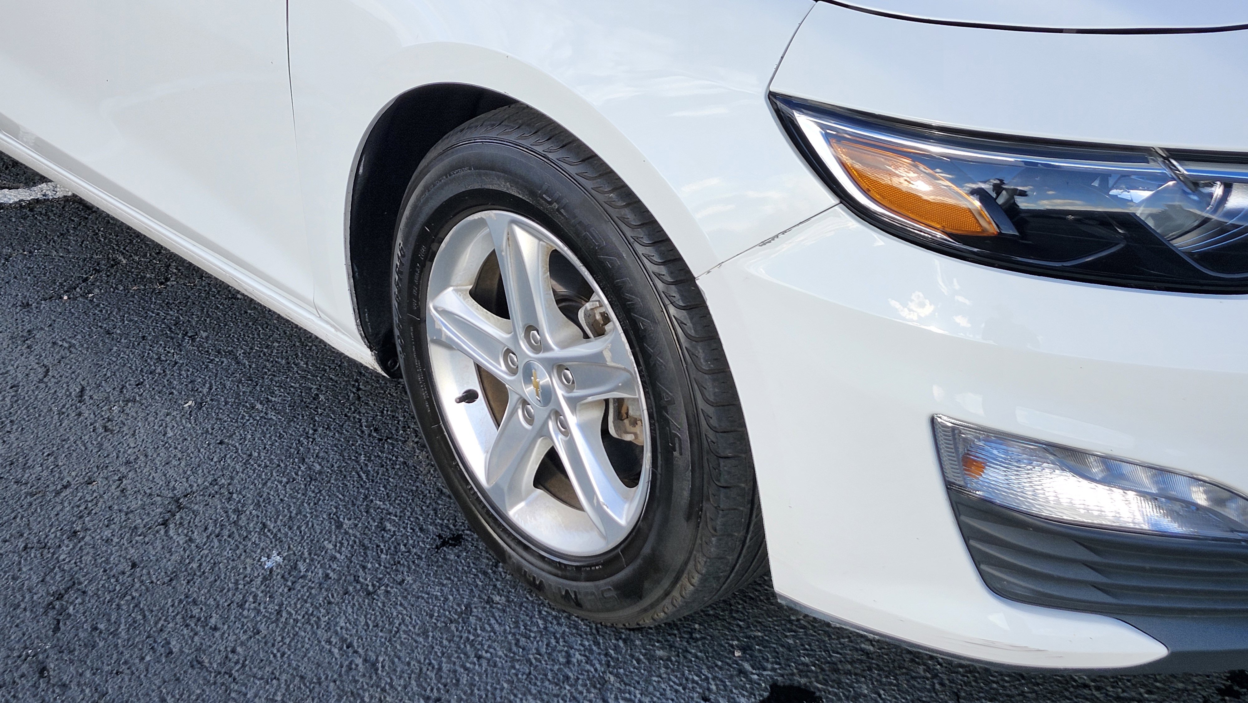 Used 2022 Chevrolet Malibu LT image 32