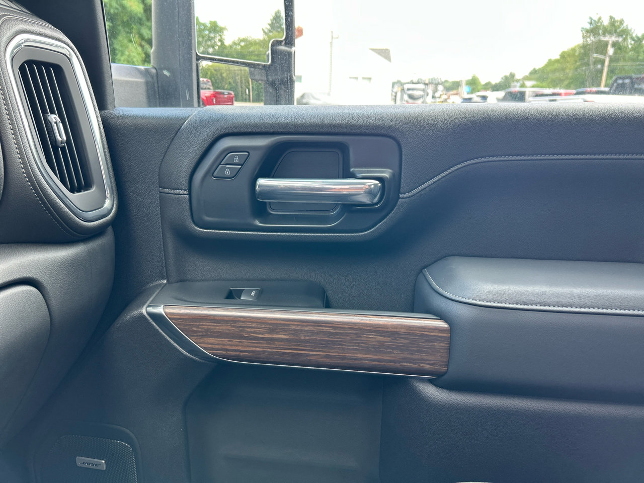 Used 2023 Chevrolet Silverado 3500 High Country image 18