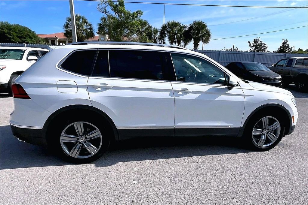 Certified 2021 Volkswagen Tiguan SE FWD image 4