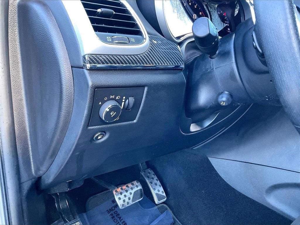 Used 2020 Jeep Grand Cherokee SRT image 26