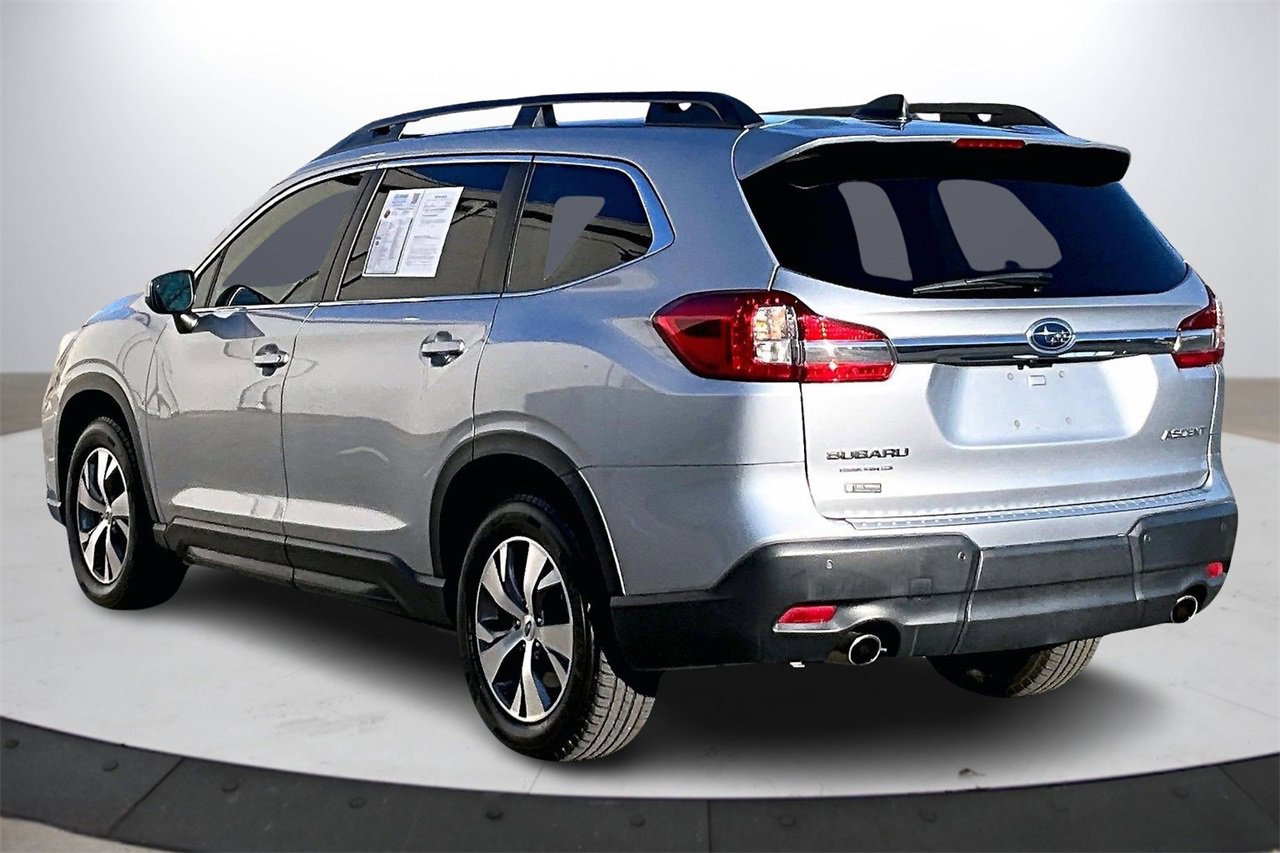 Used 2021 Subaru Ascent Premium w/ Convenience Package image 7