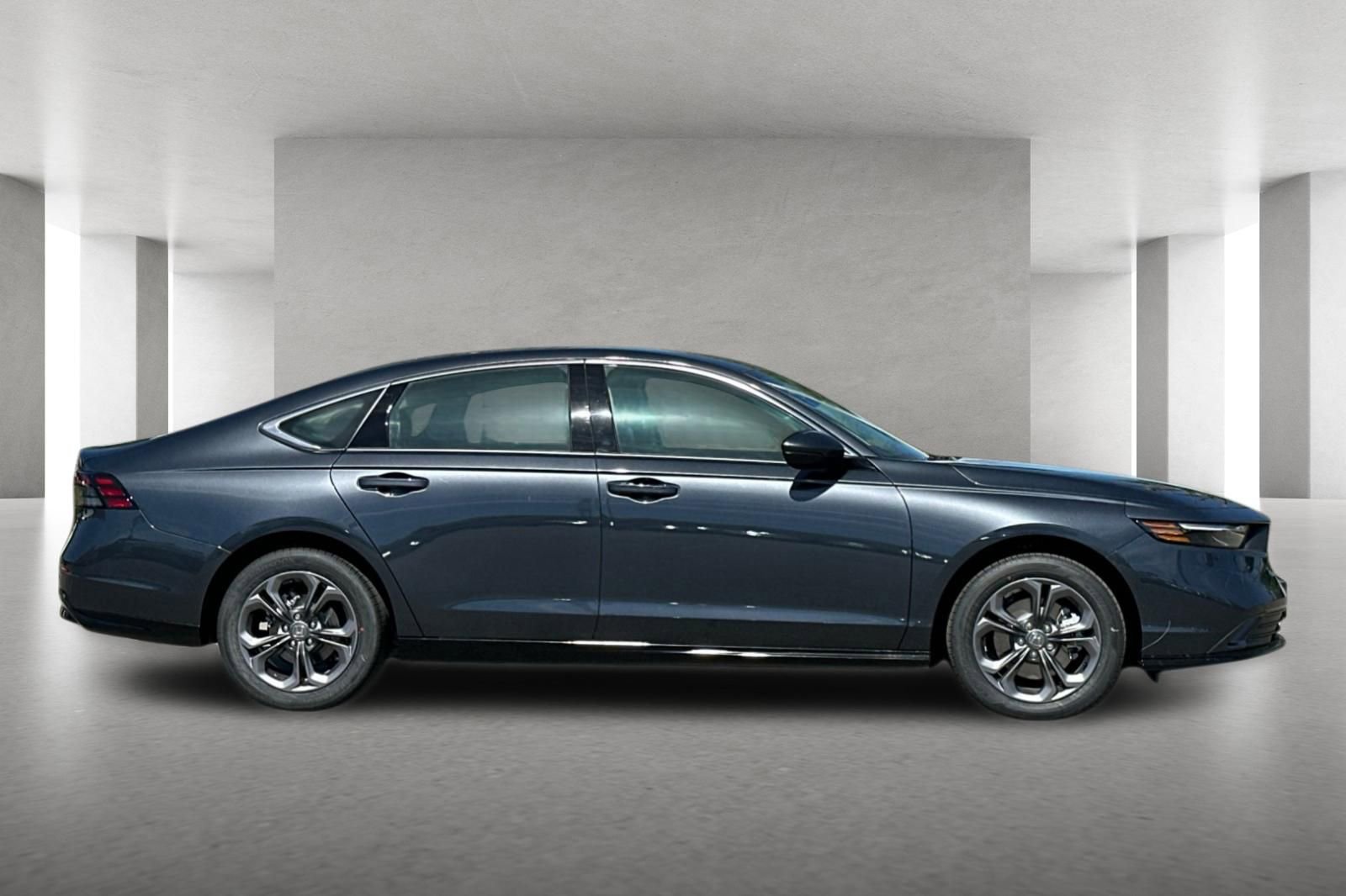 New 2026 Honda Accord EX-L image 3