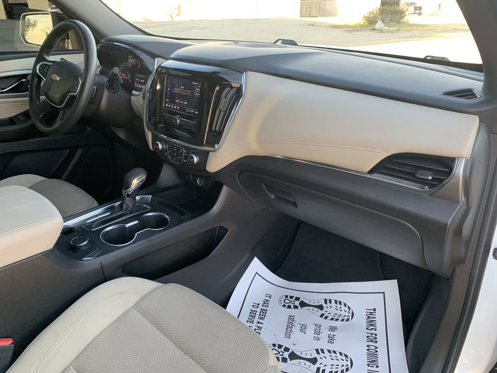 Certified 2023 Chevrolet Traverse LS w/ LPO, Cargo Package image 28