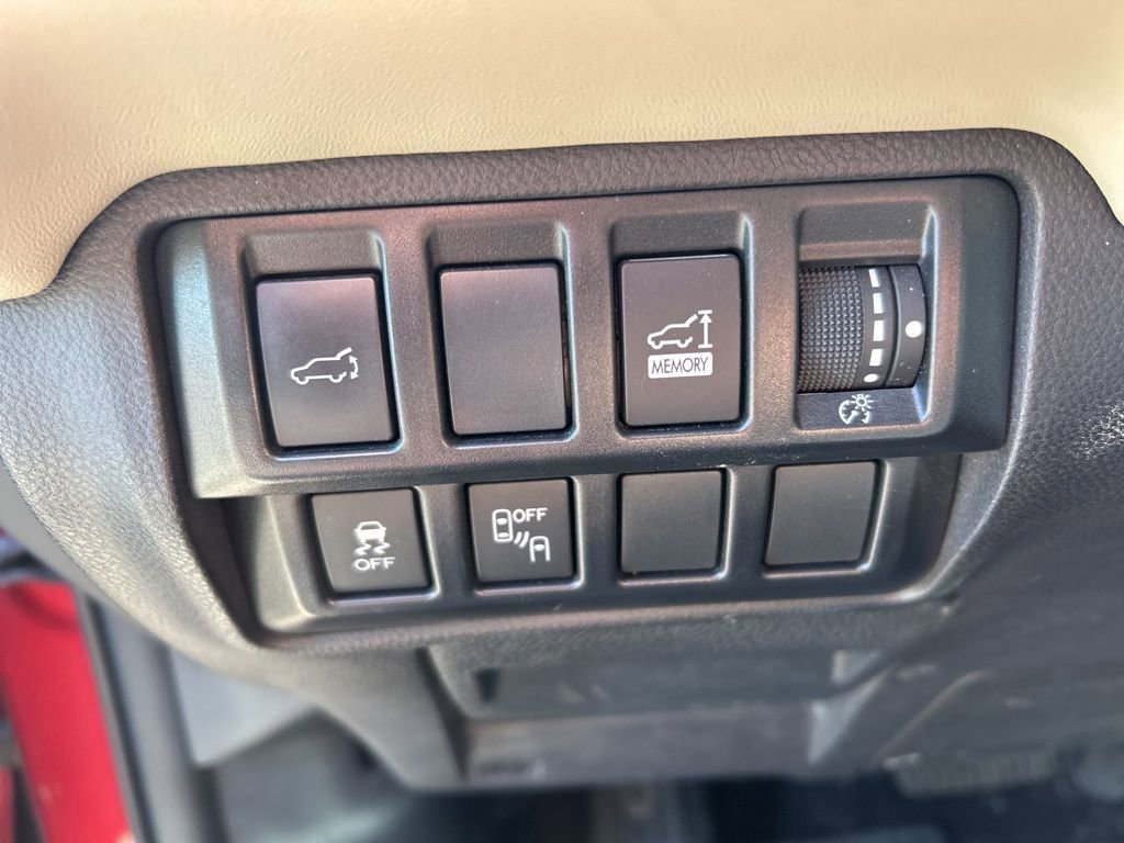 Used 2019 Subaru Ascent Limited w/ Popular Package #3 image 12