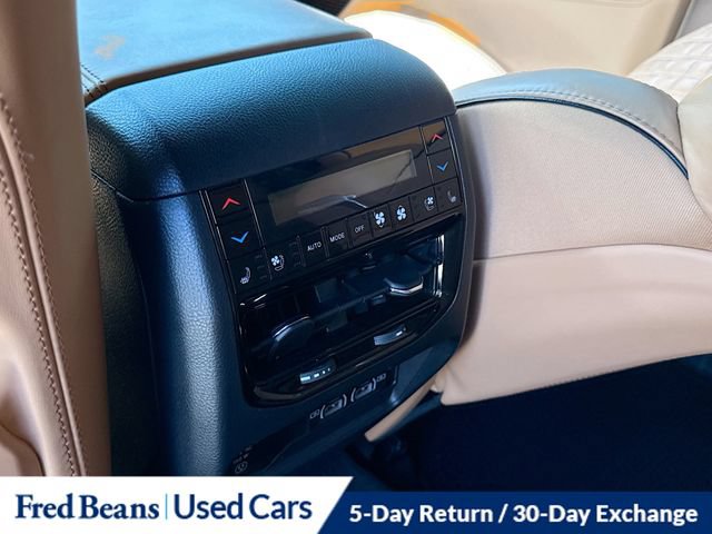 Used 2024 Jeep Grand Cherokee Summit AWD/4WD image 33