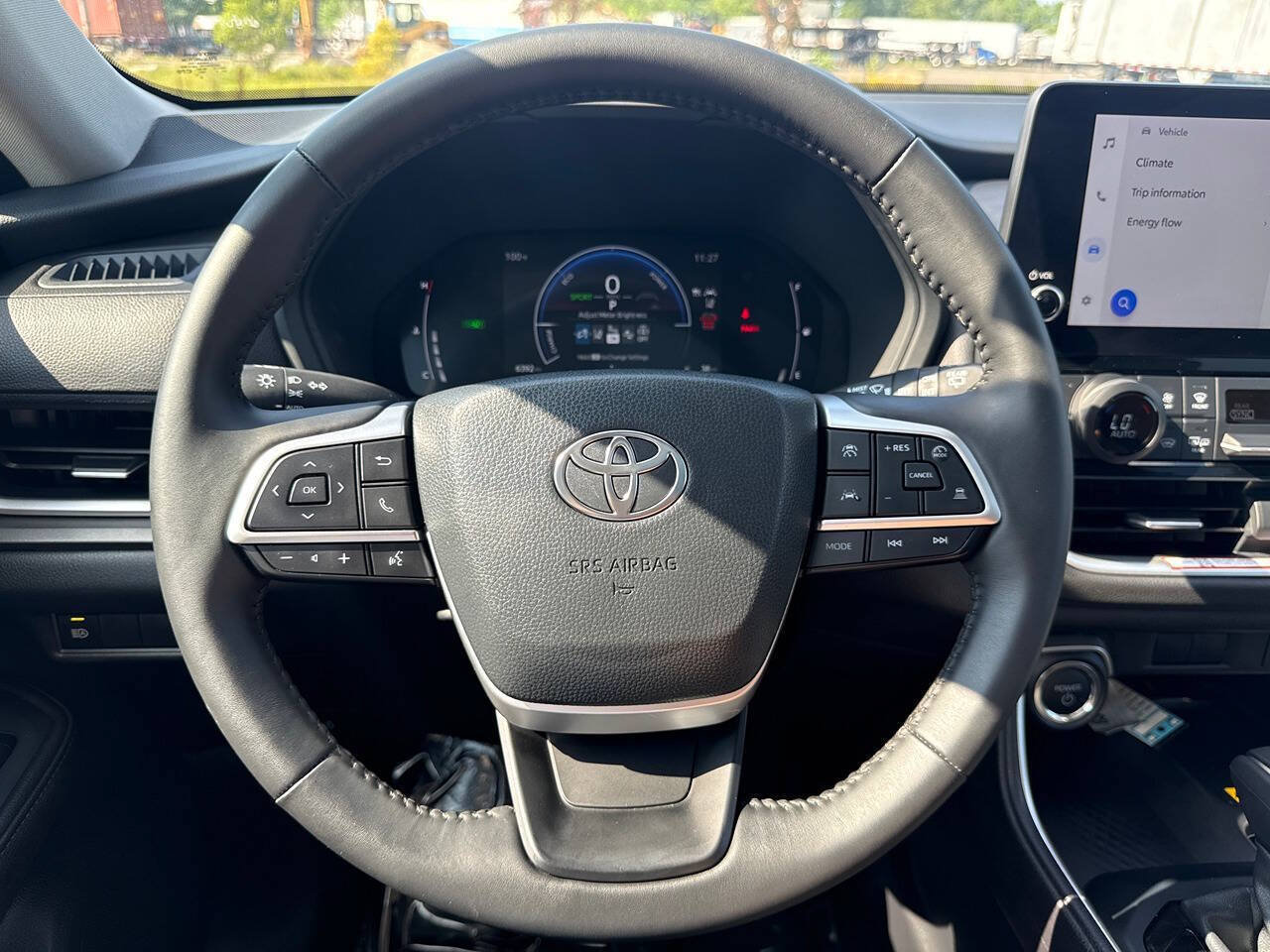 Used 2026 Toyota Grand Highlander AWD Hybrid image 24