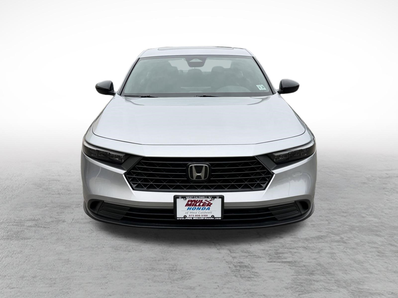 Used 2025 Honda Accord Sport image 2