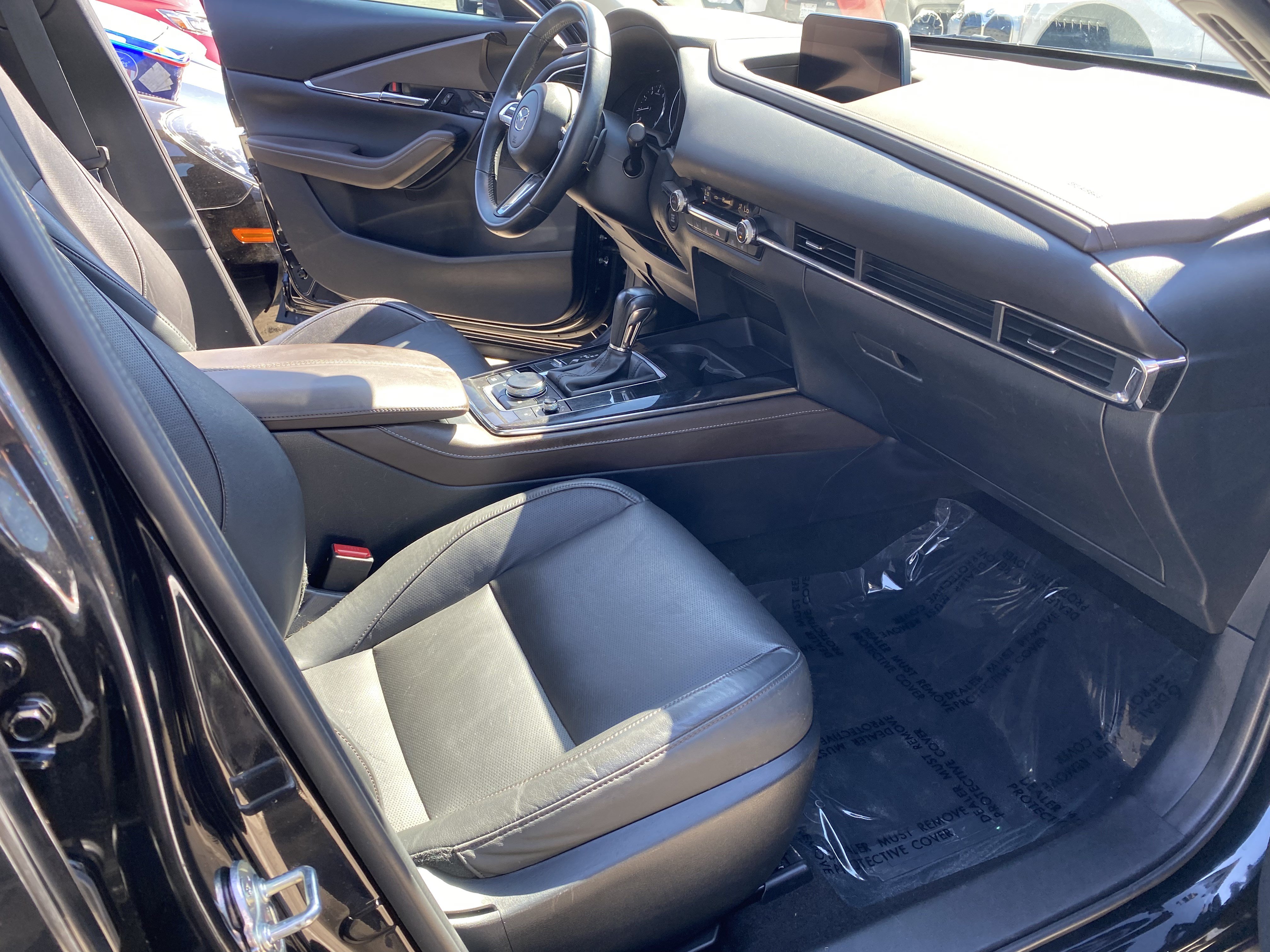 Used 2022 MAZDA CX-30 AWD 2.5 S w/ Premium Package image 21