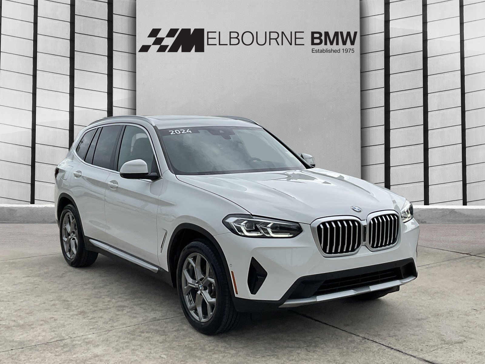 Certified 2024 BMW X3 xDrive30i w/ Convenience Package AWD/4WD image 1