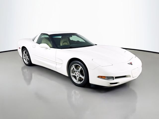 Used 2001 Chevrolet Corvette Coupe w/ Preferred Equipment Group1 RWD image 3