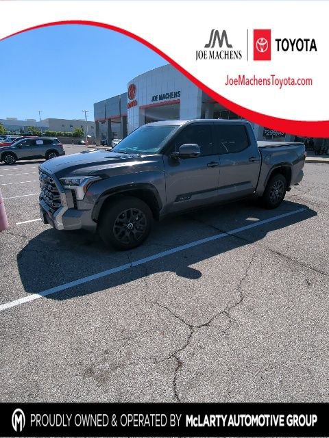 Used 2024 Toyota Tundra Platinum AWD/4WD image 1