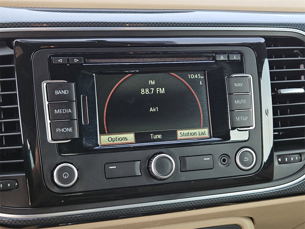 Used 2013 Volkswagen Beetle Turbo image 15