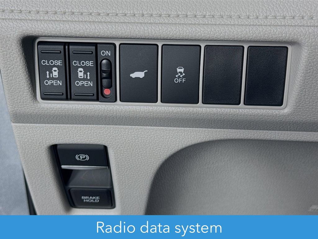 Certified 2026 Honda Odyssey EX-L image 13