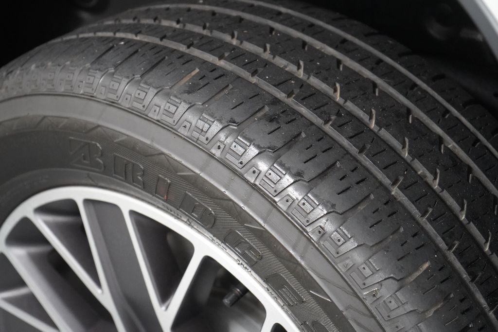 Used 2023 Jeep Wrangler Unlimited Sahara AWD/4WD image 33