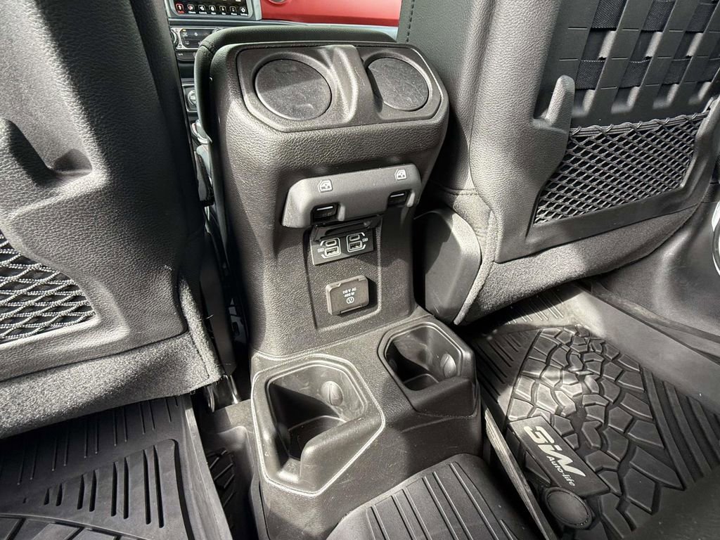 Used 2023 Jeep Gladiator Rubicon w/ LED Lighting Group image 14