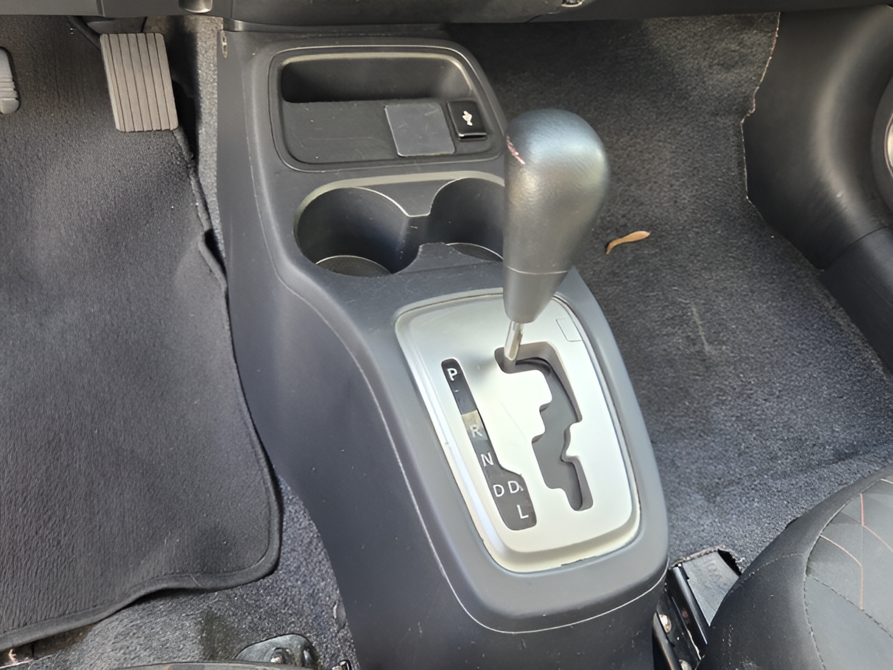 Used 2024 Mitsubishi Mirage ES FWD image 21