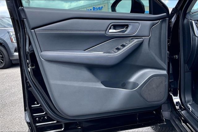 New 2026 Nissan Rogue SV image 13