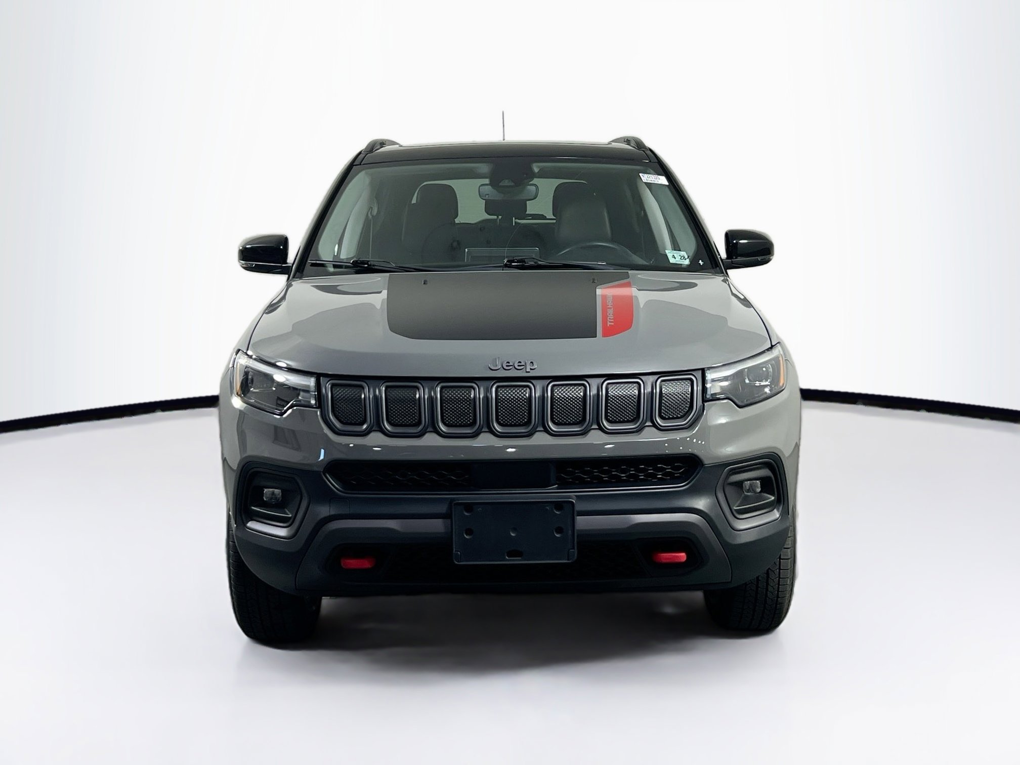 Used 2022 Jeep Compass Trailhawk w/ Trailhawk Elite Group image 2