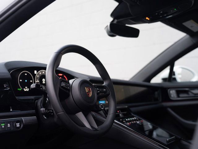 Used 2025 Porsche Panamera 4 AWD/4WD image 4