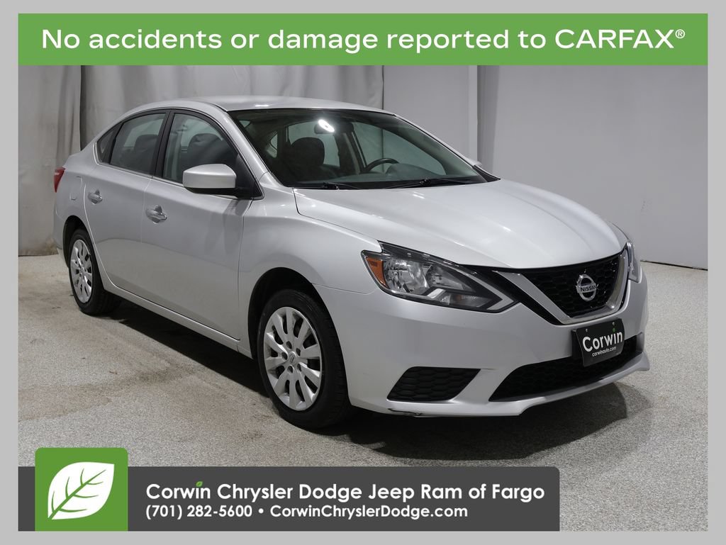 Used 2016 Nissan Sentra S FWD image 1