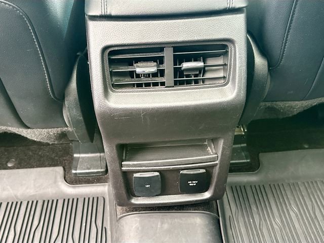 Used 2018 Ford Edge SEL w/ Equipment Group 201A AWD/4WD image 28