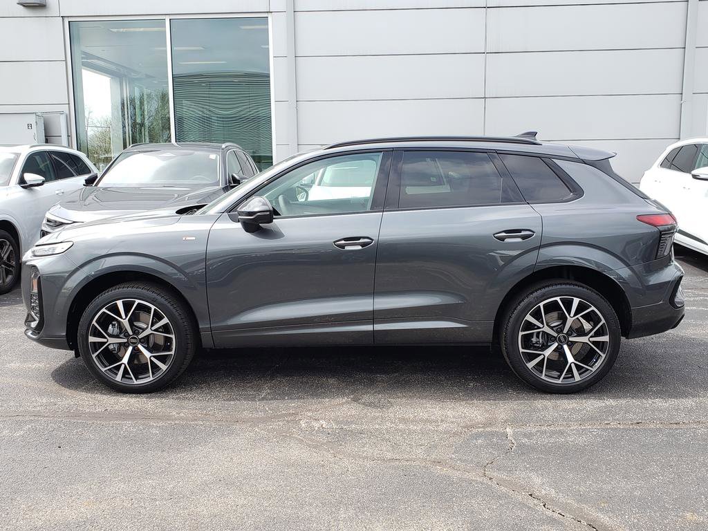 New 2026 Audi Q3 quattro 2.0T image 2