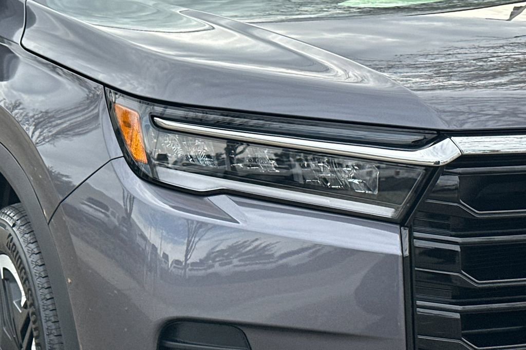 New 2026 Honda Pilot Touring image 30