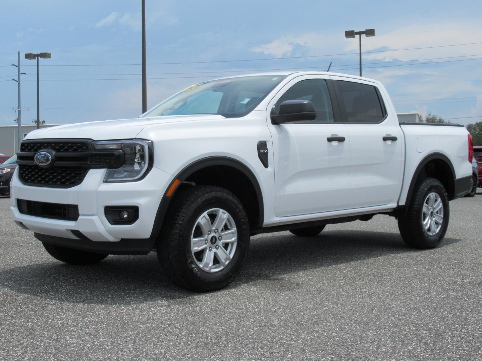 Used 2025 Ford Ranger XL RWD image 3