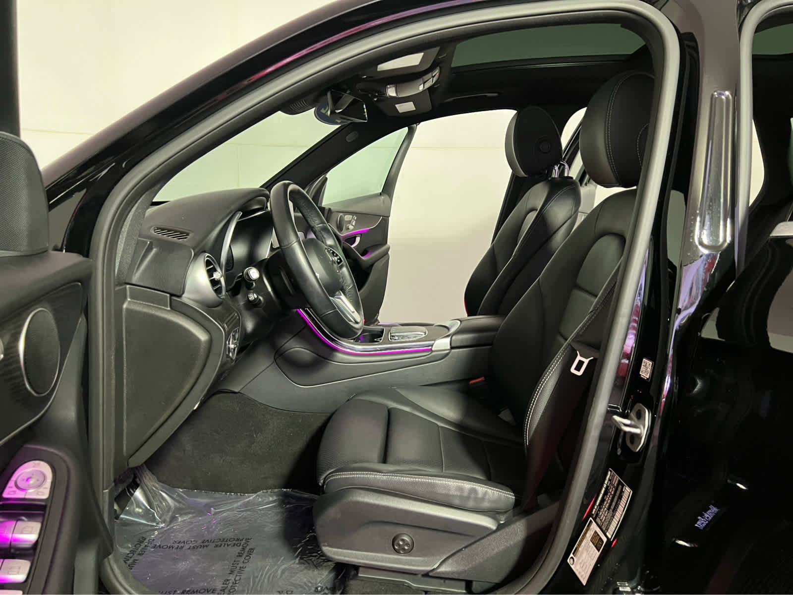 Used 2022 Mercedes-Benz GLC 300 4MATIC image 21