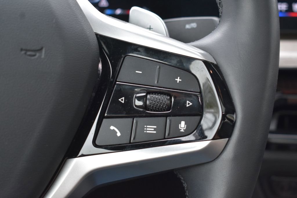 Used 2025 BMW 430i Coupe w/ Premium Package RWD image 17