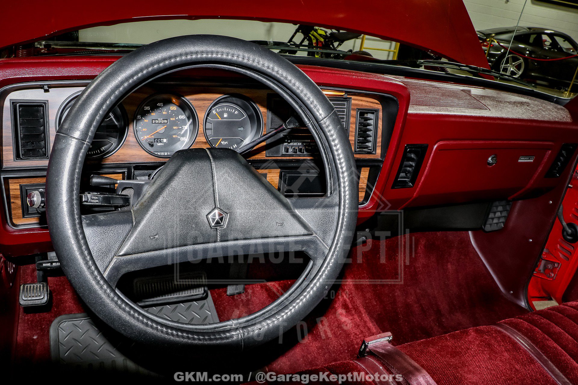 Used 1989 Dodge D/W Truck 150 image 89