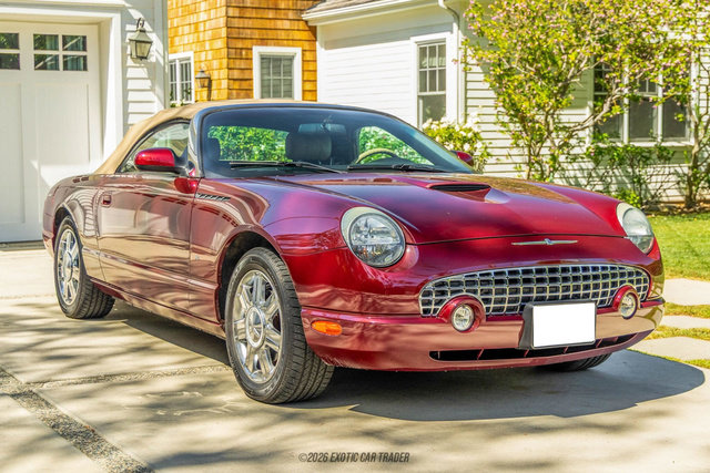 Used 2004 Ford Thunderbird Deluxe image 20