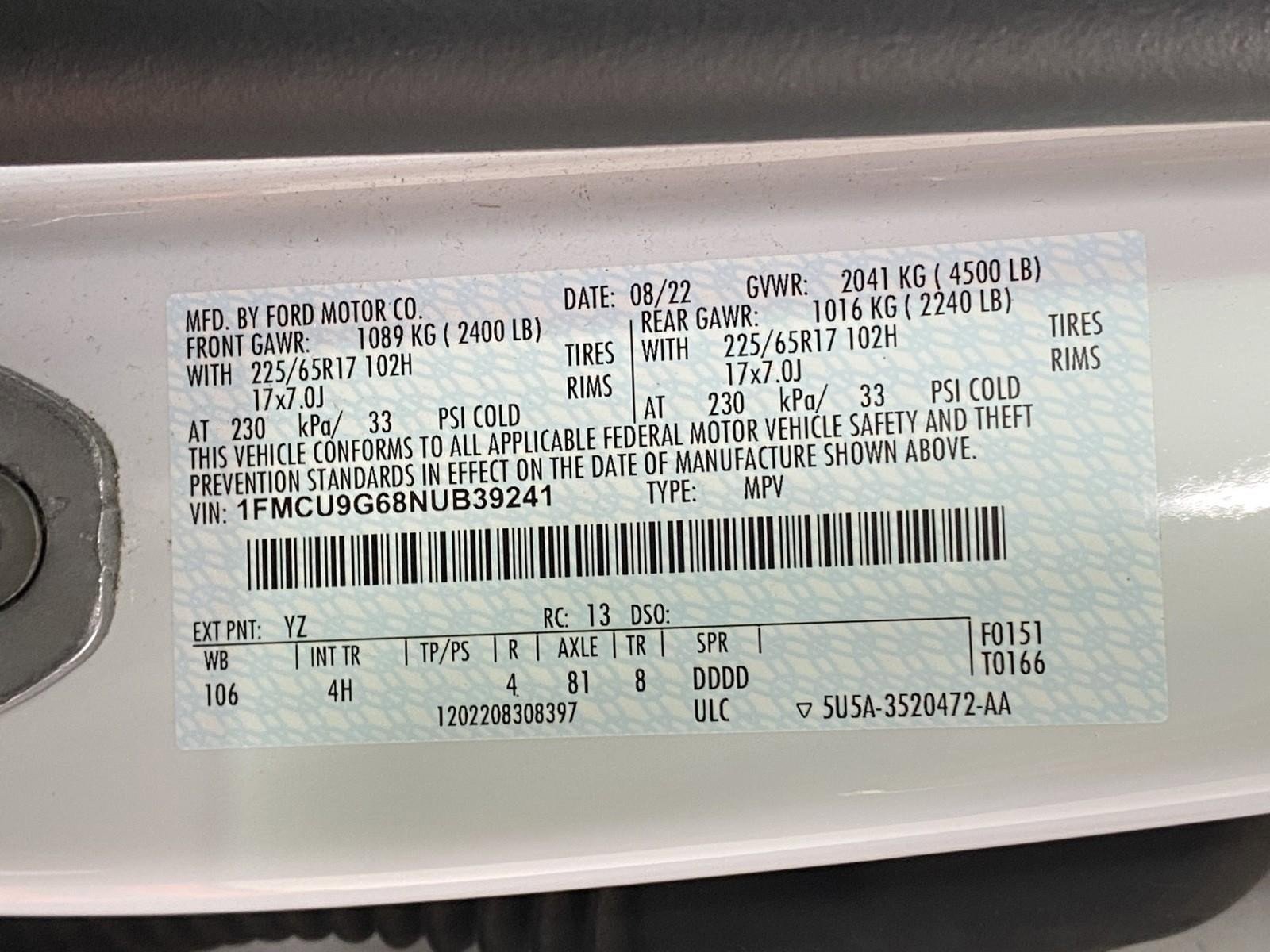 Used 2022 Ford Escape SE w/ Cold Weather Package image 29