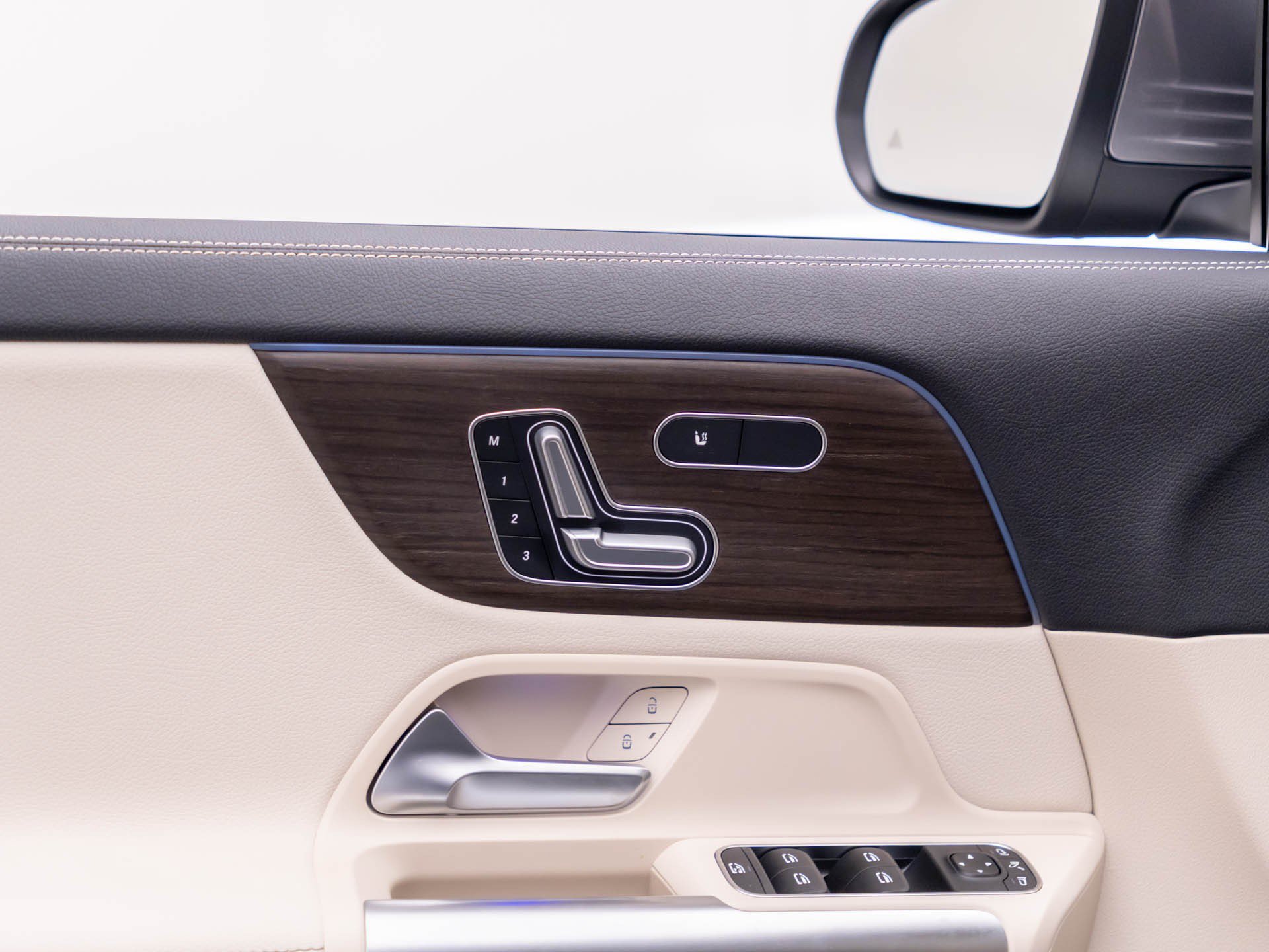 New 2026 Mercedes-Benz GLA 250 4MATIC image 15