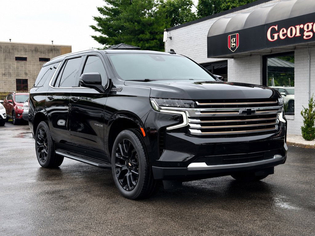 Used 2024 Chevrolet Tahoe High Country AWD/4WD image 1