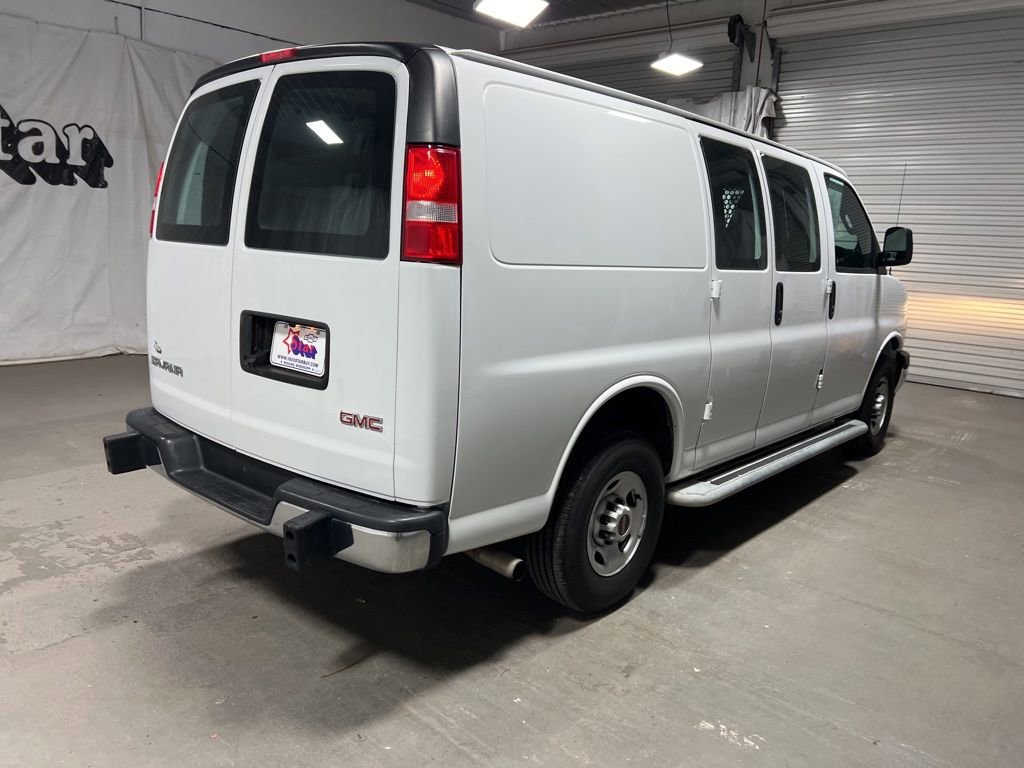 Used 2023 GMC Savana 2500 w/ Driver Convenience Package image 7