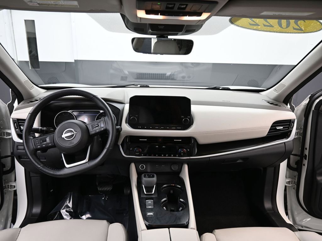 Used 2022 Nissan Rogue SL w/ SL Premium Package FWD image 12