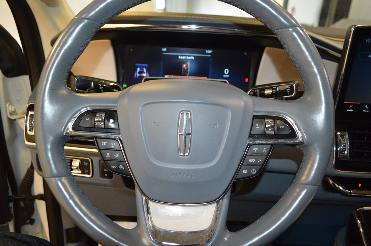 Used 2022 Lincoln Navigator Black Label AWD/4WD image 19