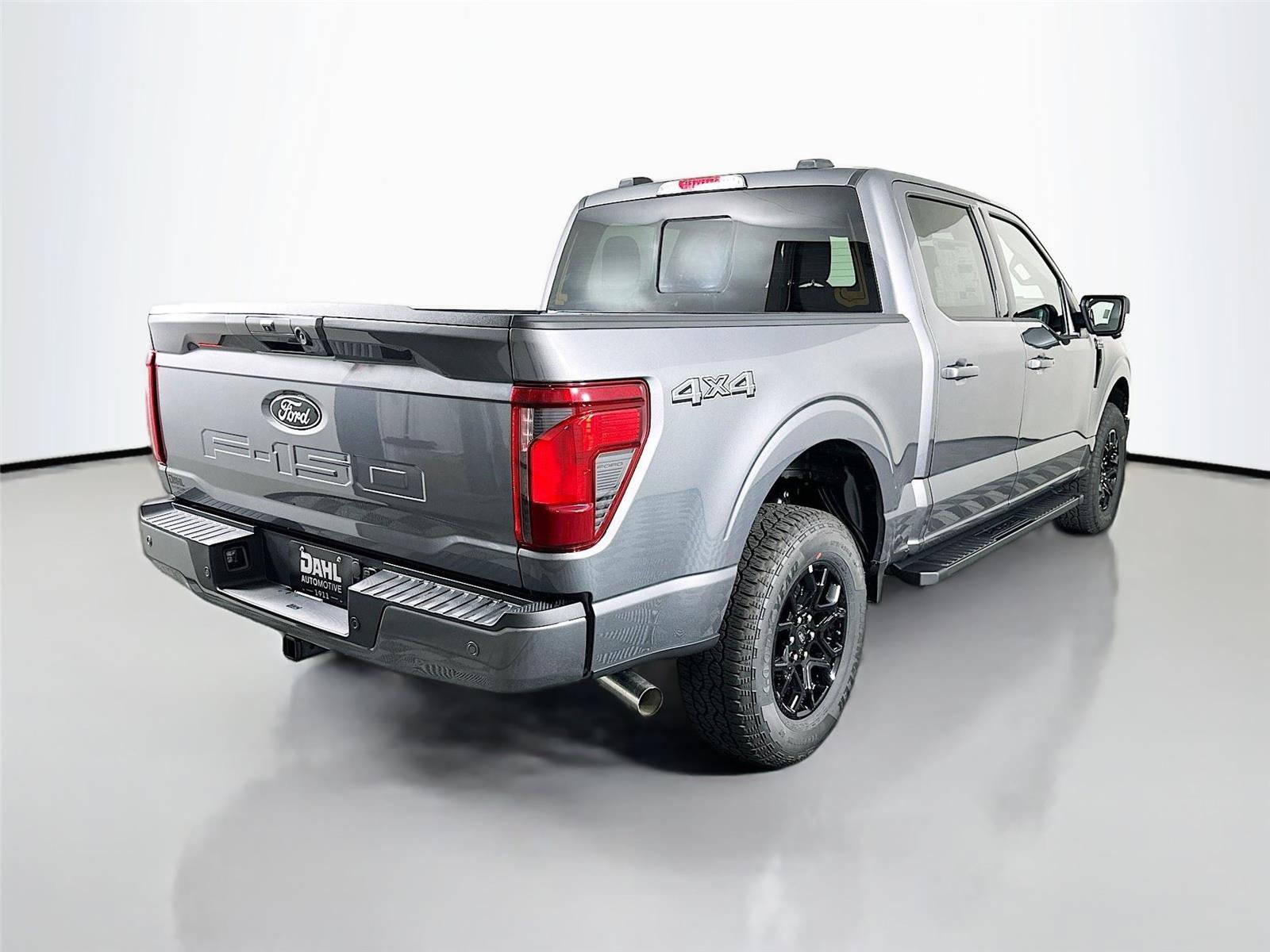 New 2026 Ford F150 XLT w/ Equipment Group 302A MID AWD/4WD image 13