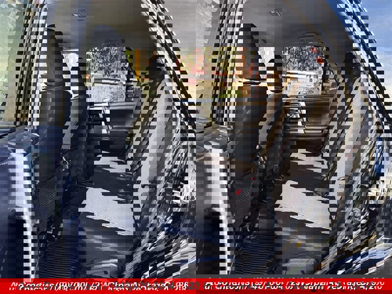 Used 2018 Toyota 4Runner SR5 image 9