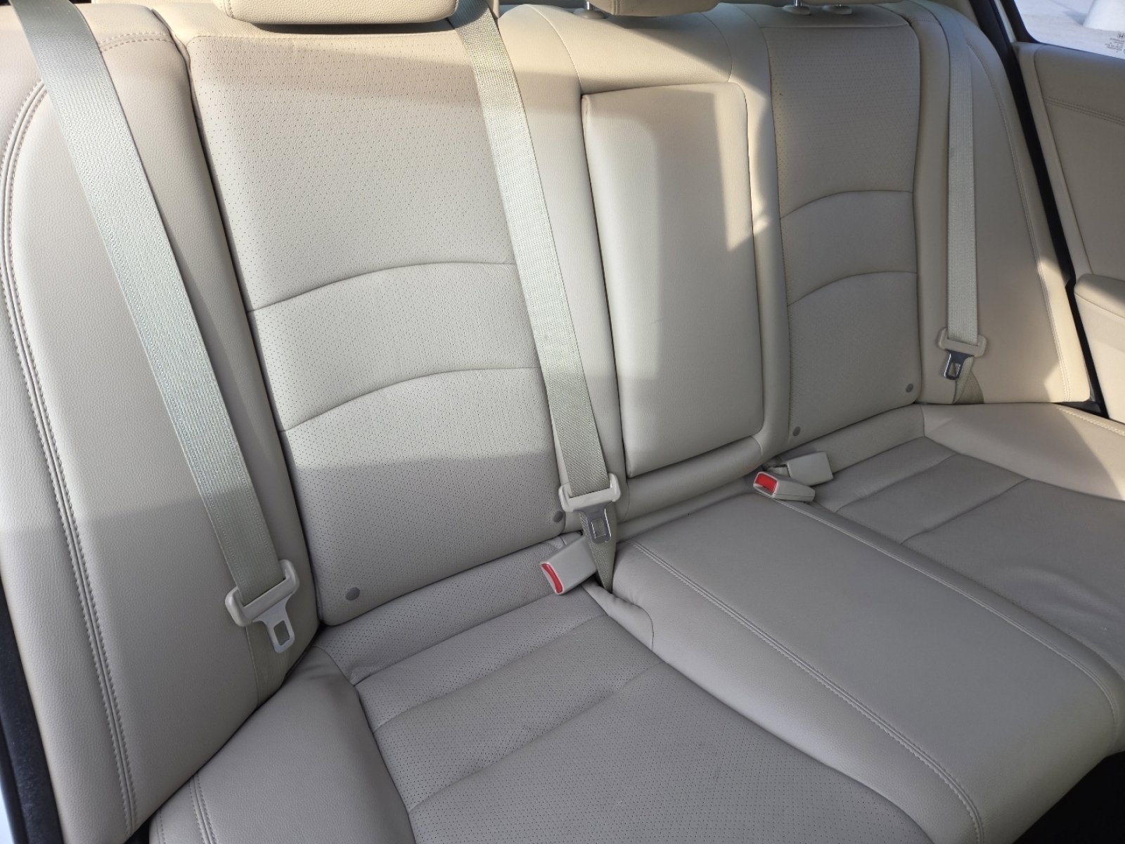 Used 2014 Honda Accord EX-L image 18