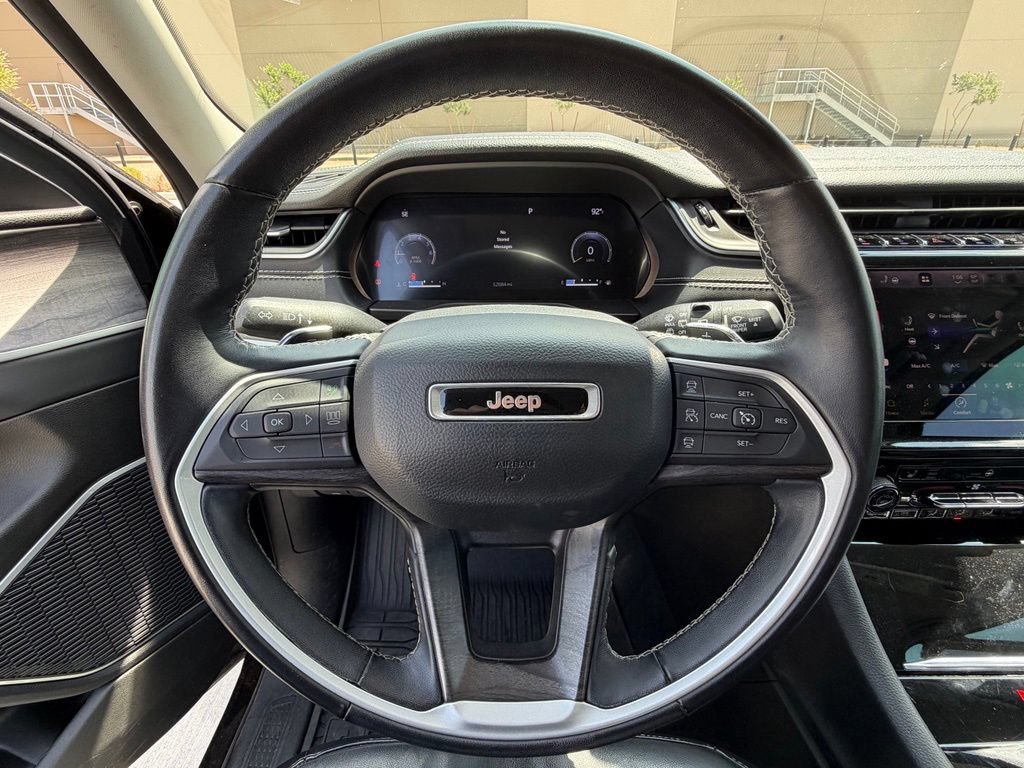 Used 2022 Jeep Grand Cherokee Limited RWD image 14