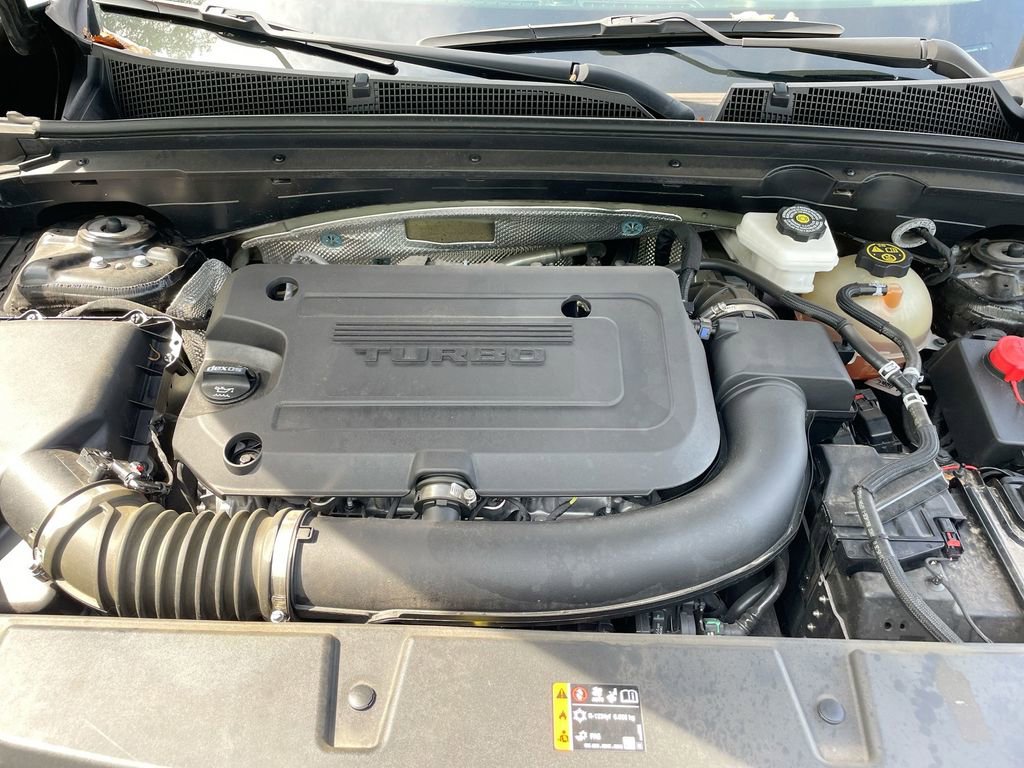 Used 2024 Buick Envision Avenir image 53