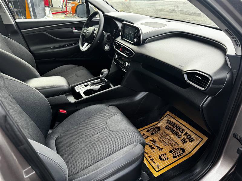 Used 2019 Hyundai Santa Fe SE AWD/4WD image 29