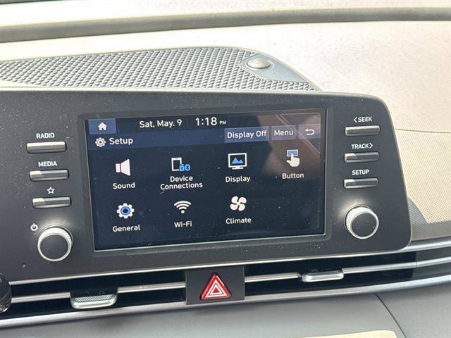 New 2026 Hyundai Elantra SEL Sport FWD image 11