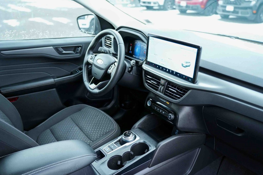 Used 2023 Ford Escape Active w/ Tech Pack #1 image 16
