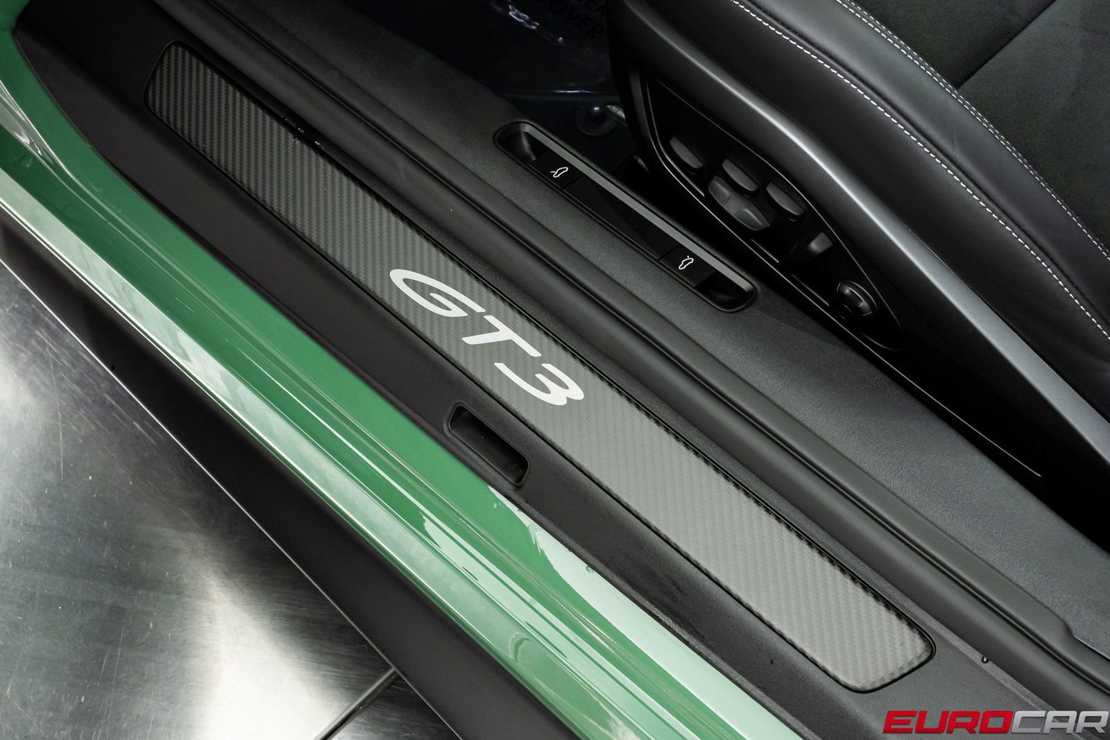 Used 2026 Porsche 911 GT3 RWD image 48