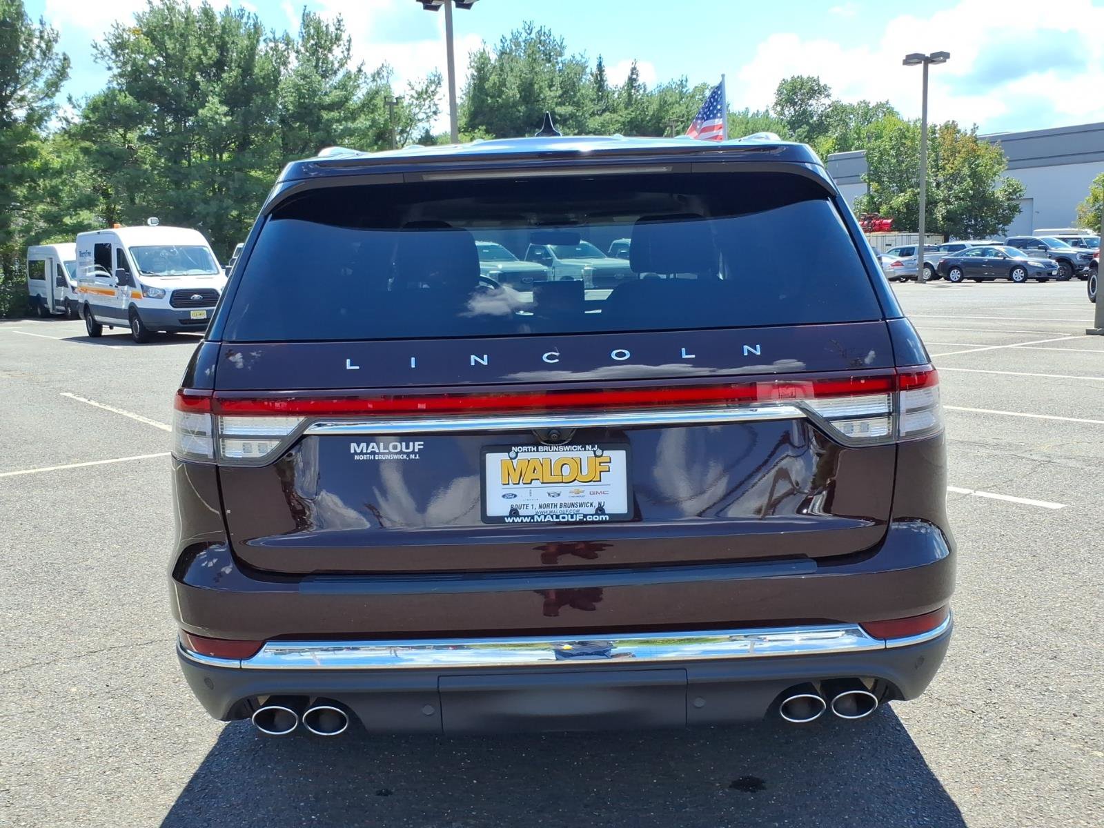 Used 2023 Lincoln Aviator Reserve w/ Equipment Group 201A AWD/4WD image 5