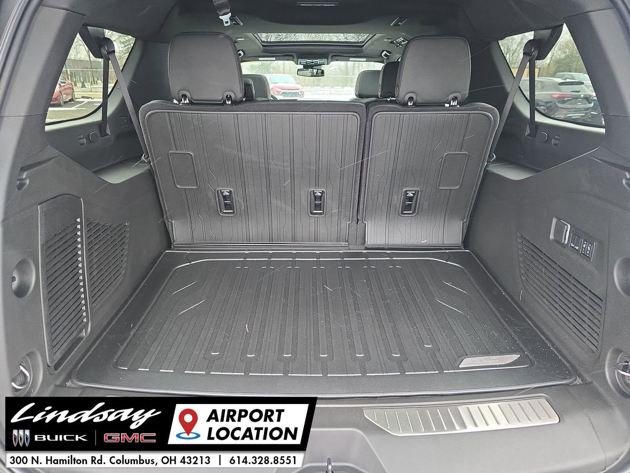 New 2026 GMC Yukon XL AT4 w/ LPO, Floor Liner Package image 28