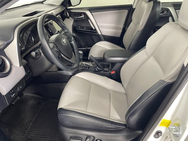 Used 2016 Toyota RAV4 Limited w/ Advanced Technology Package AWD/4WD image 2